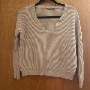 Brandy Melville V-Neck Sweater - Light Beige